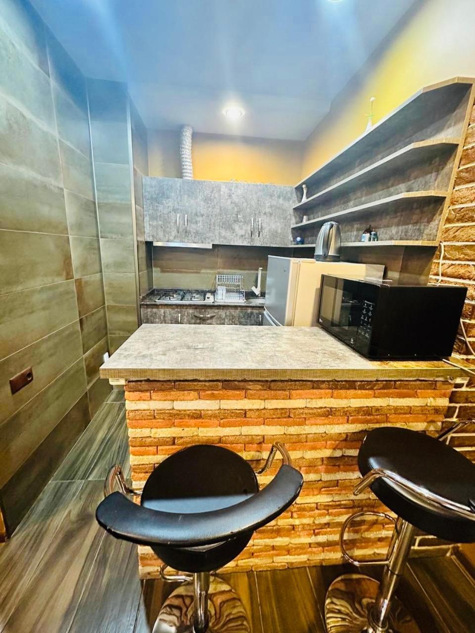 Marnika Apartment バトゥーミ エクステリア 写真